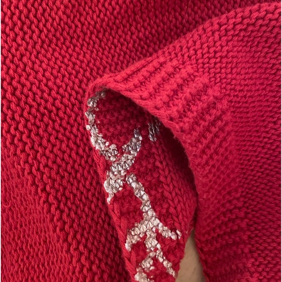 Ted Knit Table Runner By Balsam & Fir Trading Company 🌲 - Picture 2 of 7